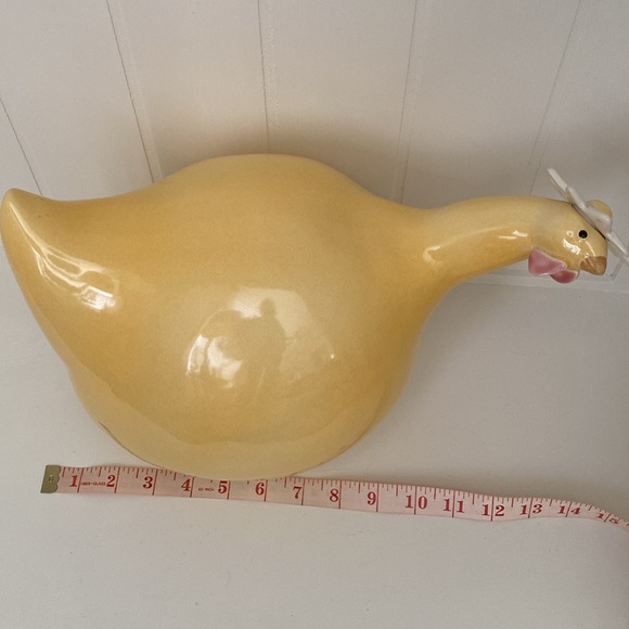 Catherine Hunter Ceramic Hen - Picture 6 of 7